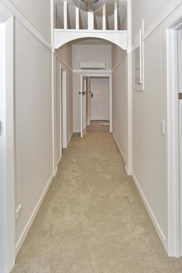 Albemarle Villa - Christchurch Holiday Homes Экстерьер фото