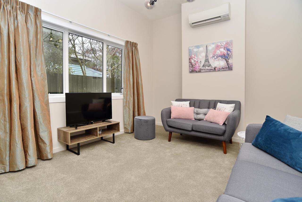 Albemarle Villa - Christchurch Holiday Homes Экстерьер фото
