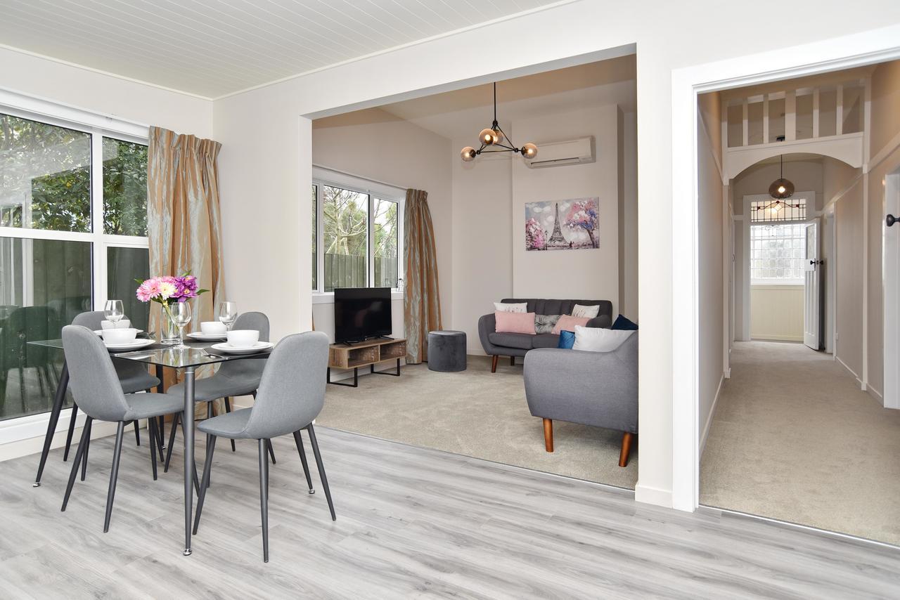 Albemarle Villa - Christchurch Holiday Homes Экстерьер фото