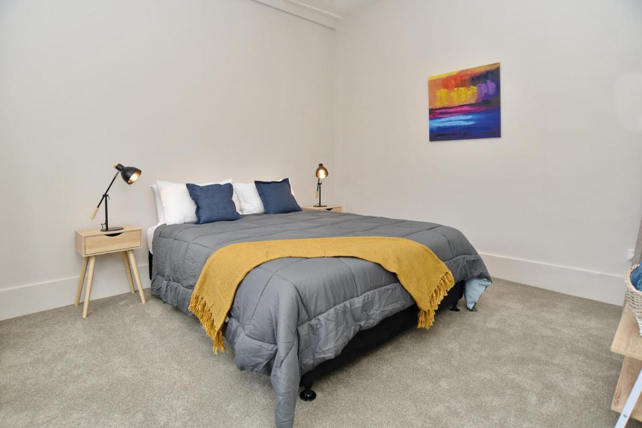 Albemarle Villa - Christchurch Holiday Homes Экстерьер фото